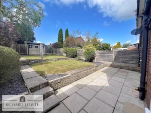 South-West Facing Garden- click for photo gallery